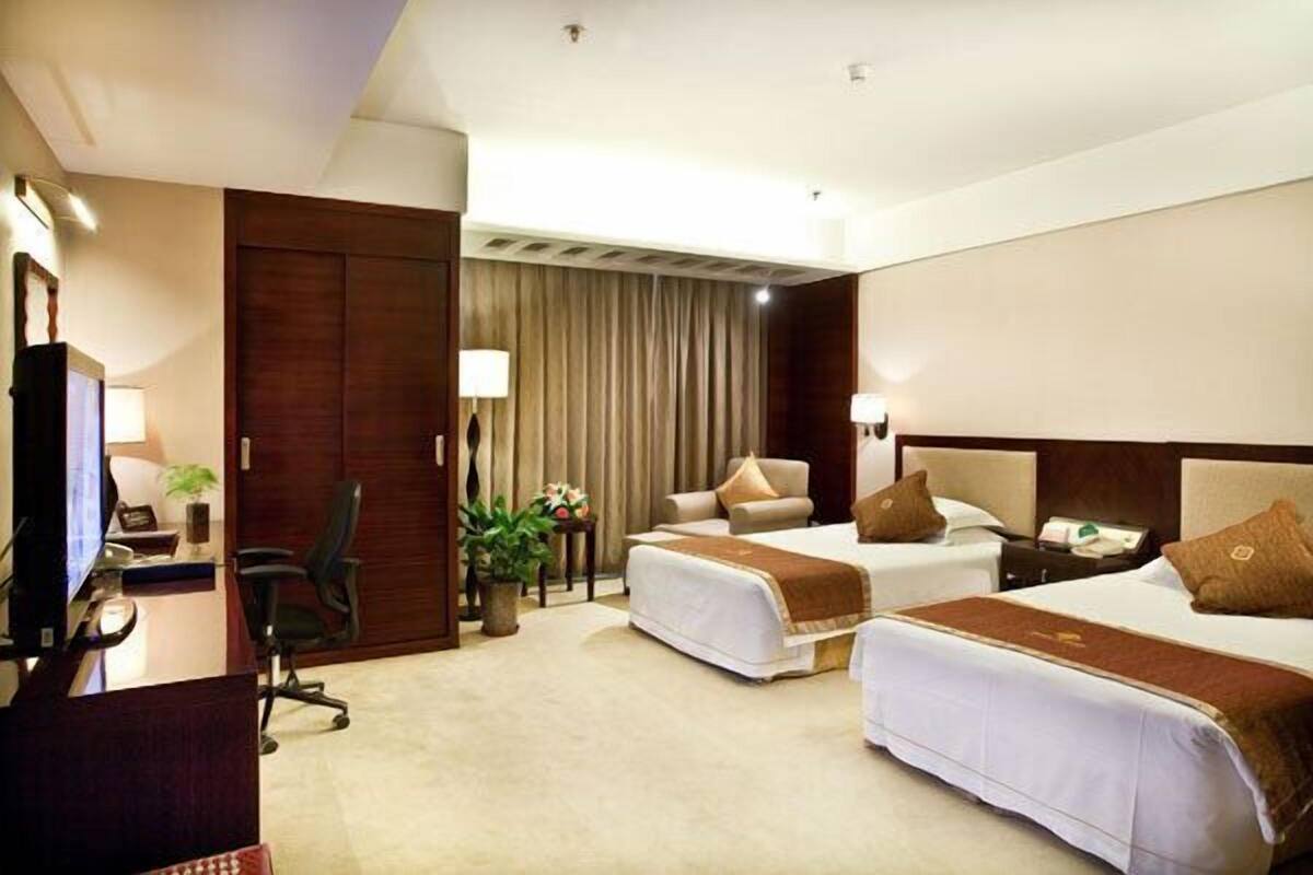 Standard Room | Premium bedding
