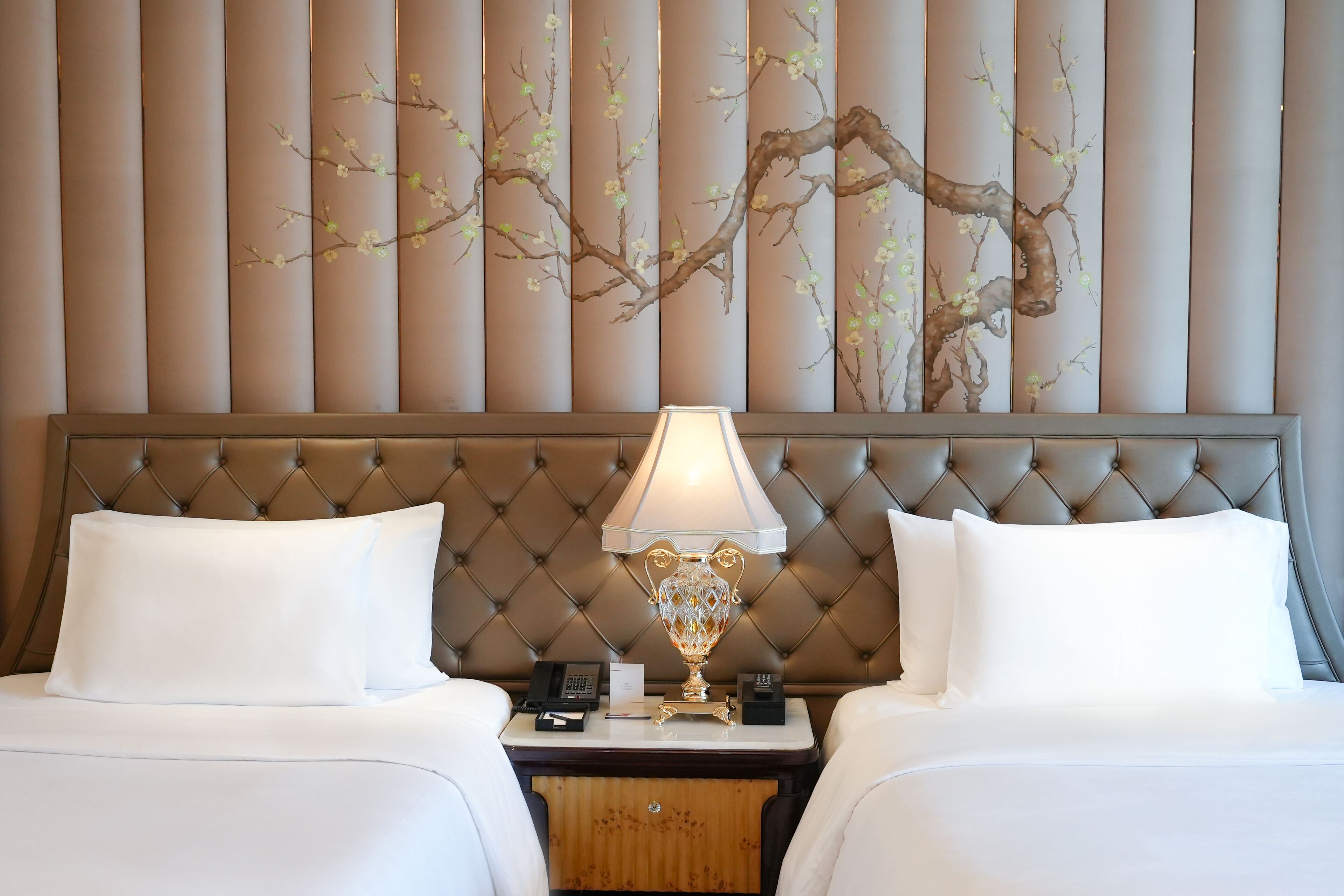 1 bedroom, premium bedding, down duvets, memory-foam beds