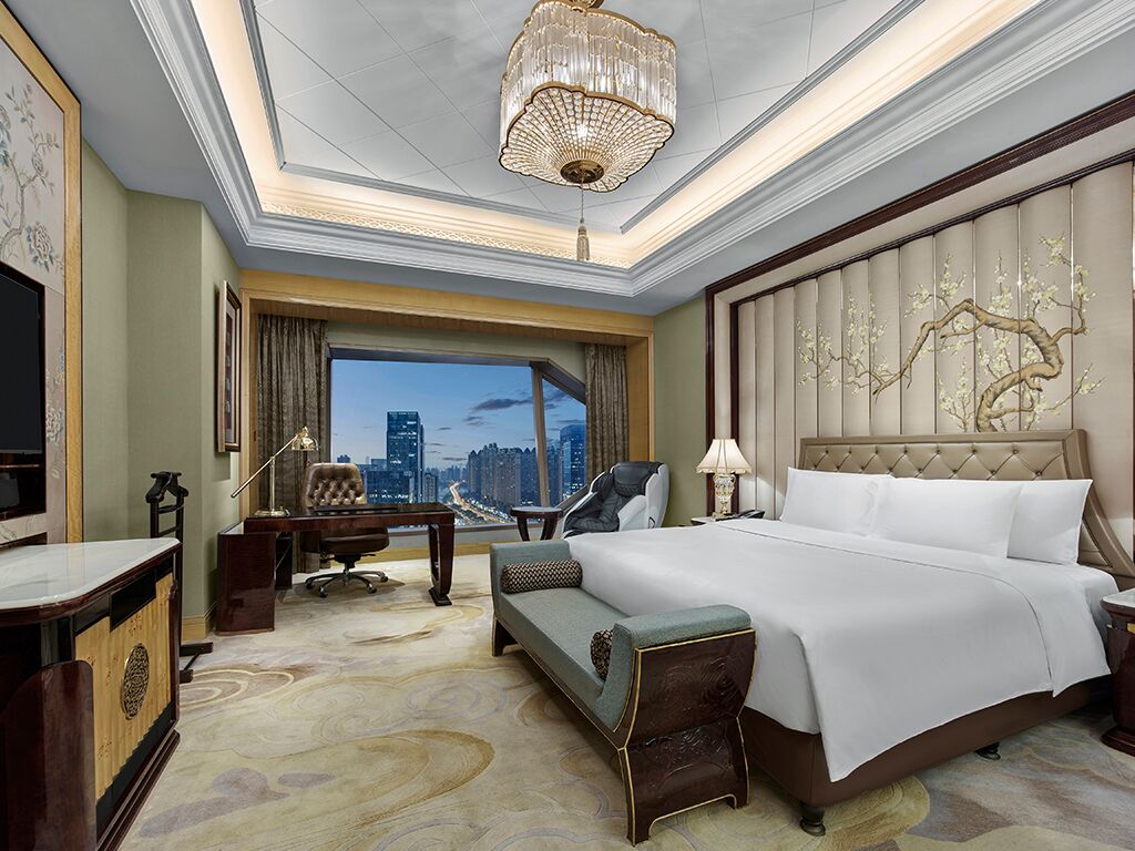 Executive kamer | Luxe beddengoed, donzen dekbedden, bedden met traagschuimmatras