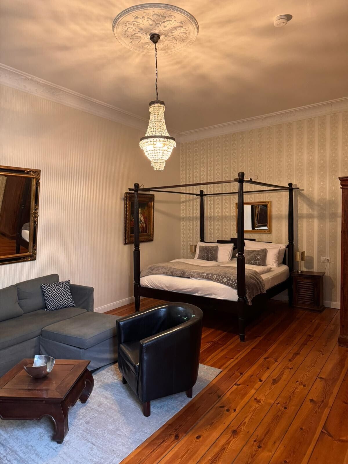 Apartamento standard | Roupas de cama antialérgicas, ferros/tábuas de passar roupa