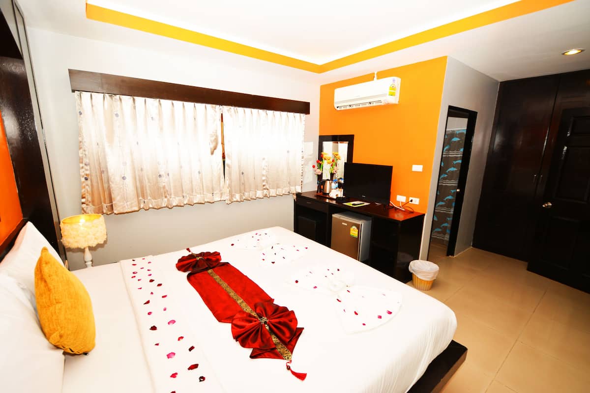 Superior Room with Window | 객실에서 보이는 전망