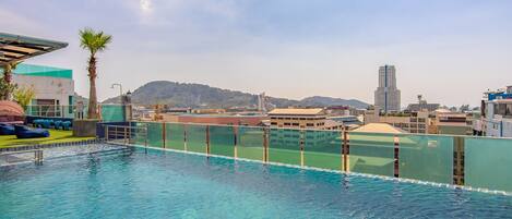 Alberca al aire libre