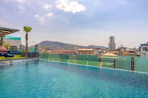 Capital O806 Sira Grande Hotel and Spa