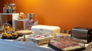 Room service - dining