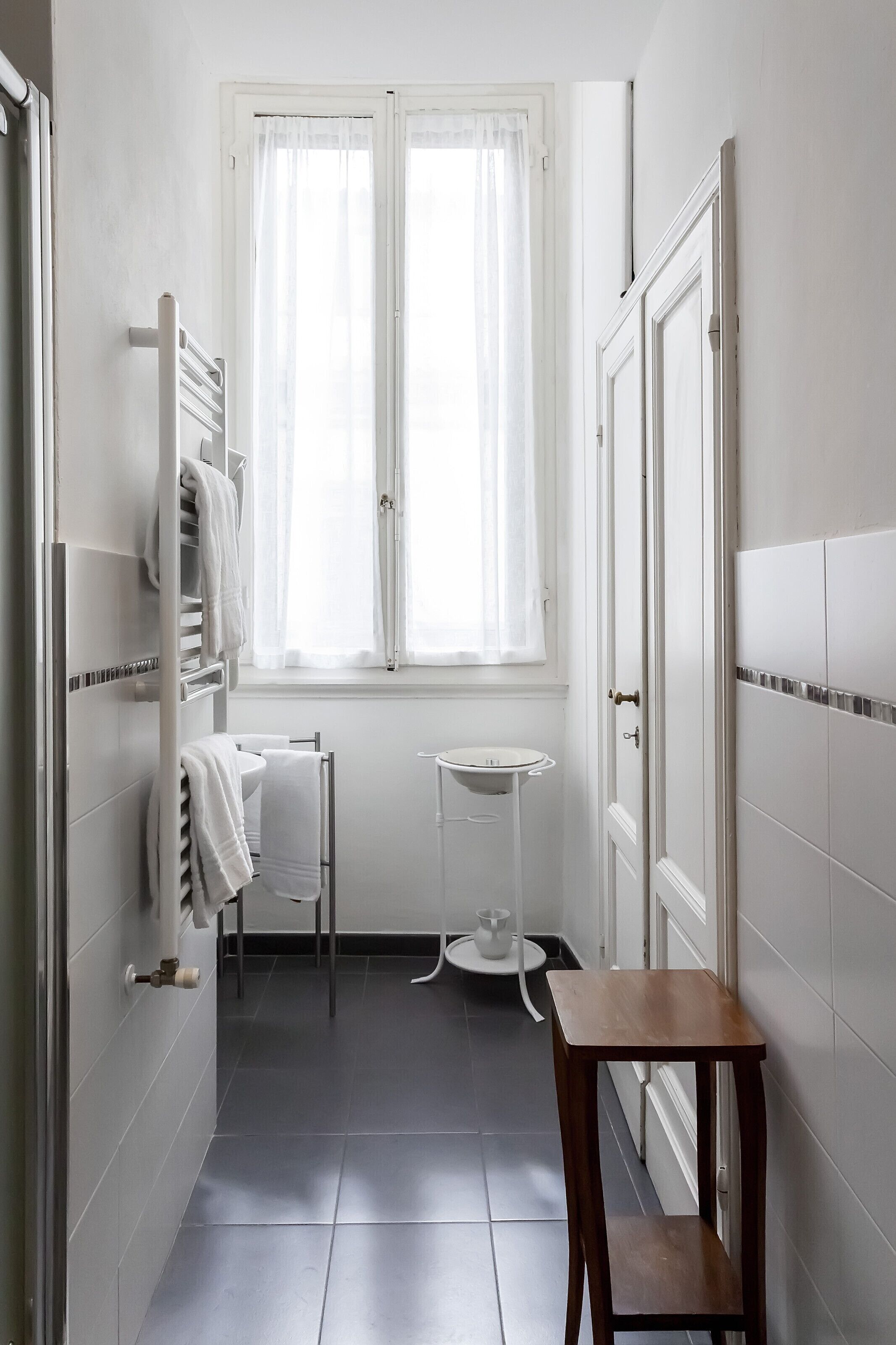 Classic-Doppelzimmer | Badezimmer | Dusche, kostenlose Toilettenartikel, Haartrockner, Bidet