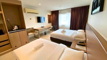 Minibar, in-room safe, desk, soundproofing