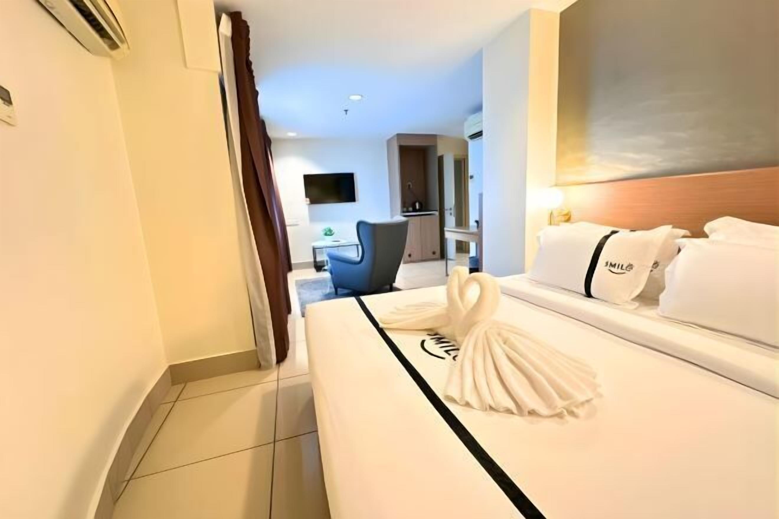 Minibar, coffres-forts dans les chambres, bureau, chambres insonorisées