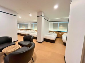 Family Shared Dormitory, Multiple Beds - Seeds Hotel Premier Pudu TRX Kuala Lumpur (Kuala Lumpur)
