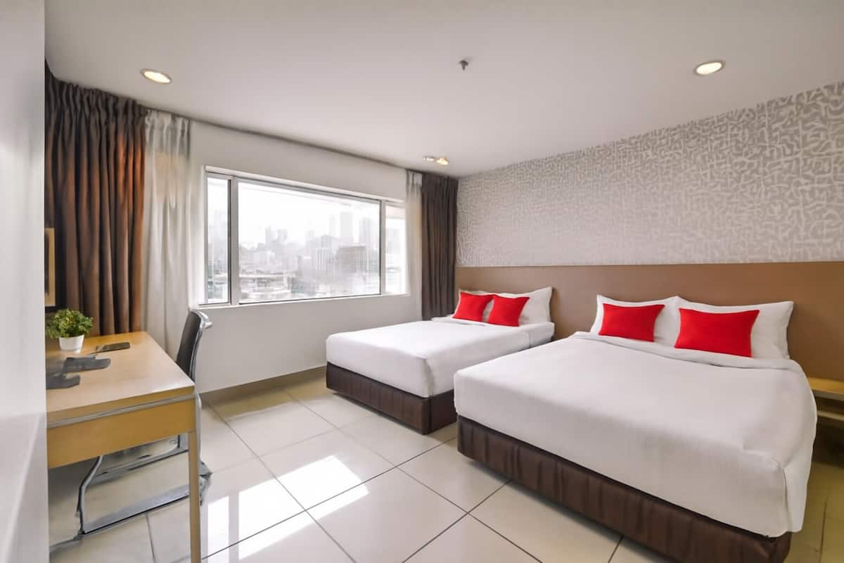 Minibar, in-room safe, desk, soundproofing