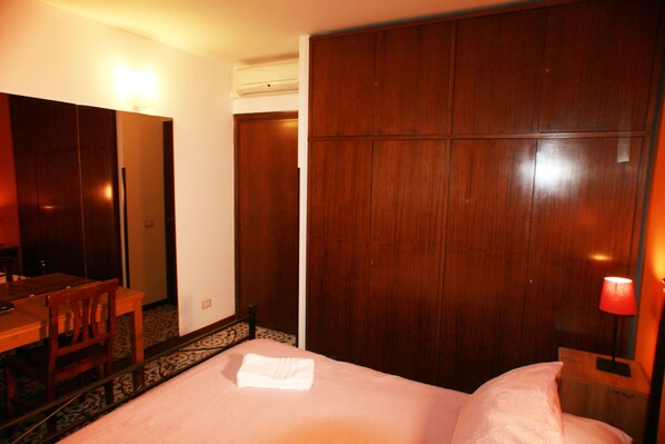 Doppelzimmer, eigenes Bad