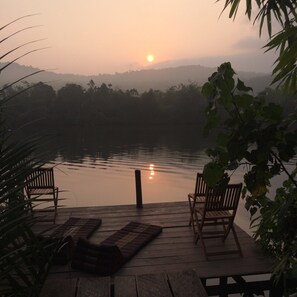숙박 시설 구내