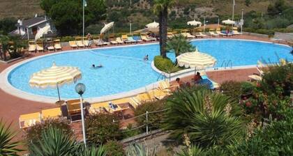 Hotel Costa di Kair ed Din