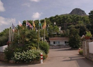 Entrada de la propiedad