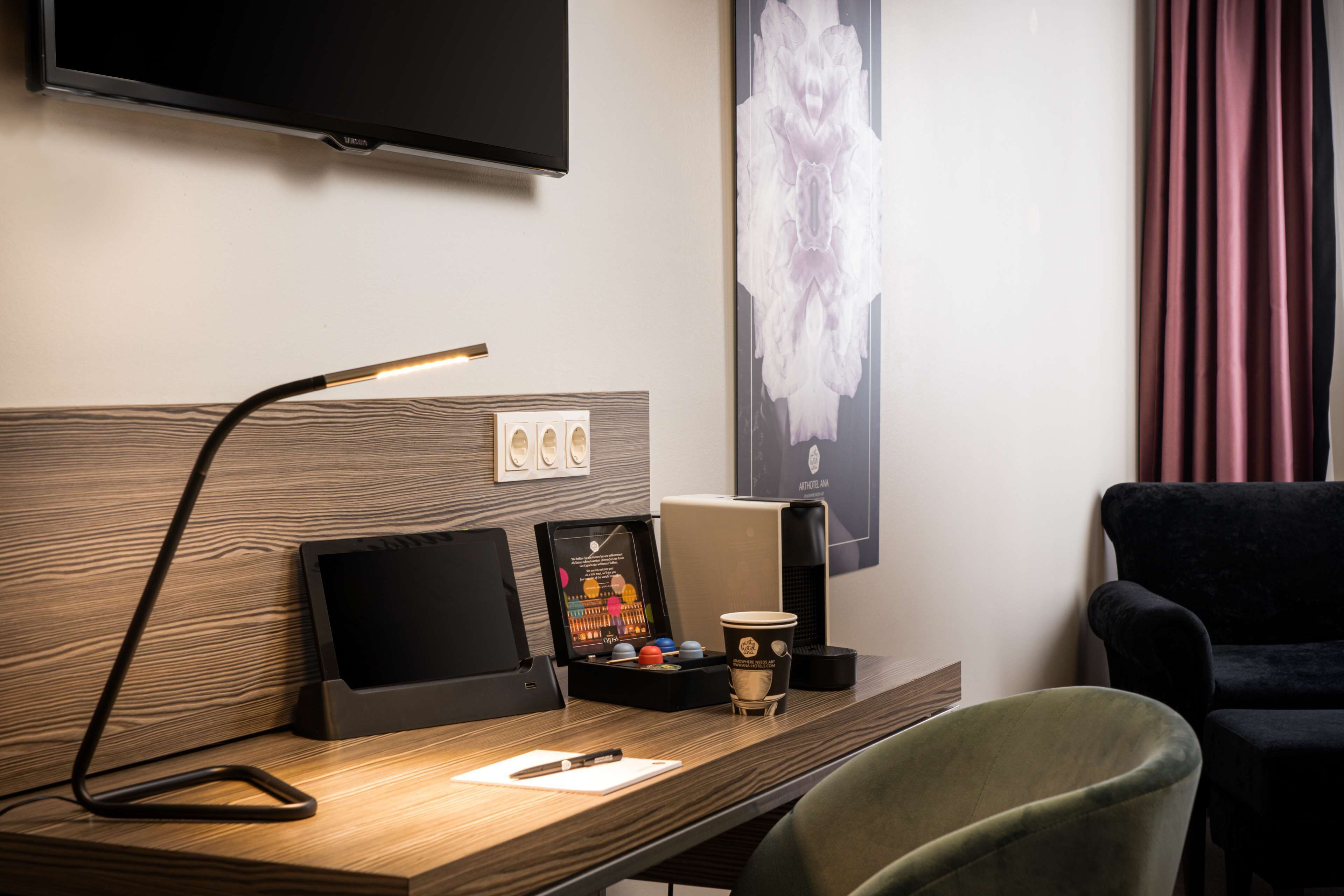 superior room | minibar, in-room safe, desk, blackout curtains