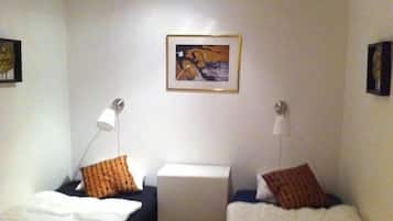 Twin Room, Shared Bathroom