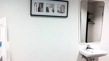 Dusche, Haartrockner