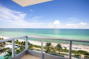 Luxury Beachfront Apartment with Balcony | Balcony view