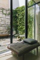 Deluxe Suite (Garden Pavilion) | Bathroom | Combined shower/tub, deep soaking tub, rainfall showerhead