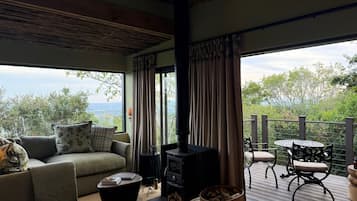 Studio Luxe