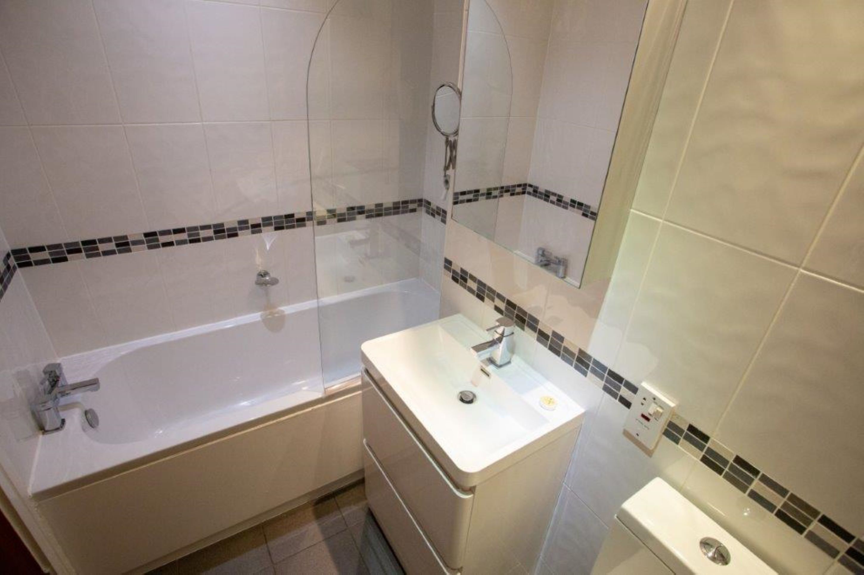standard double room | bathroom | spring water bathtub, designer toiletries, hair dryer, towels