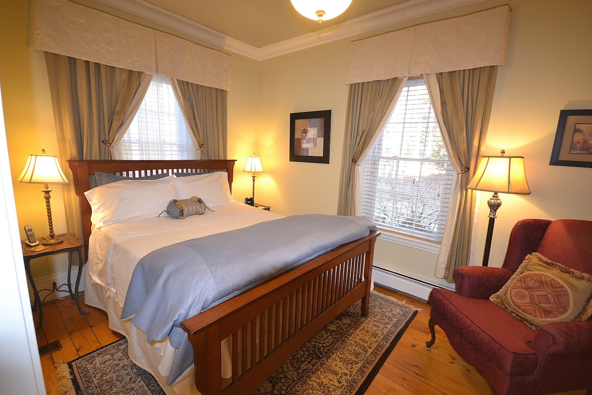 Ropa de cama de alta calidad, cubrecamas y colchones con pillow-top