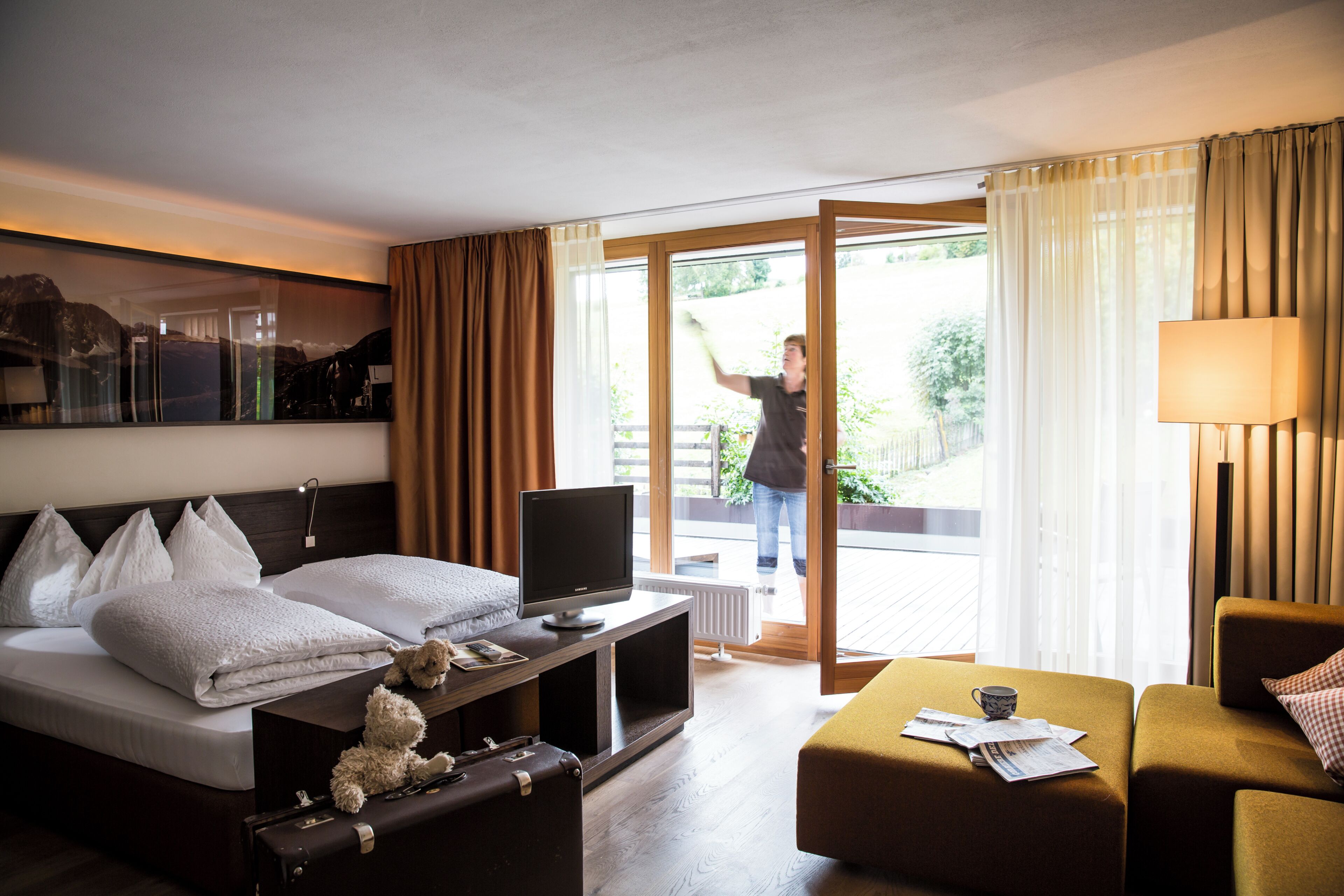 Superior Double Room, Mountain View | Premium bedding, in-room safe, desk, soundproofing