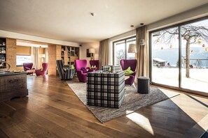 LCD TV - Hotel Dolomitenblick (Terento)