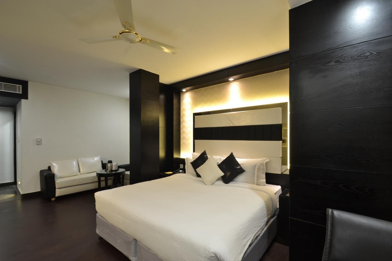 minibar, in-room safe, desk, soundproofing