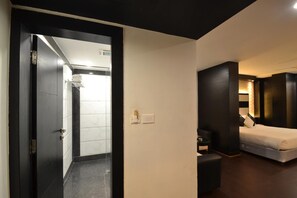 Minibar, in-room safe, desk, soundproofing