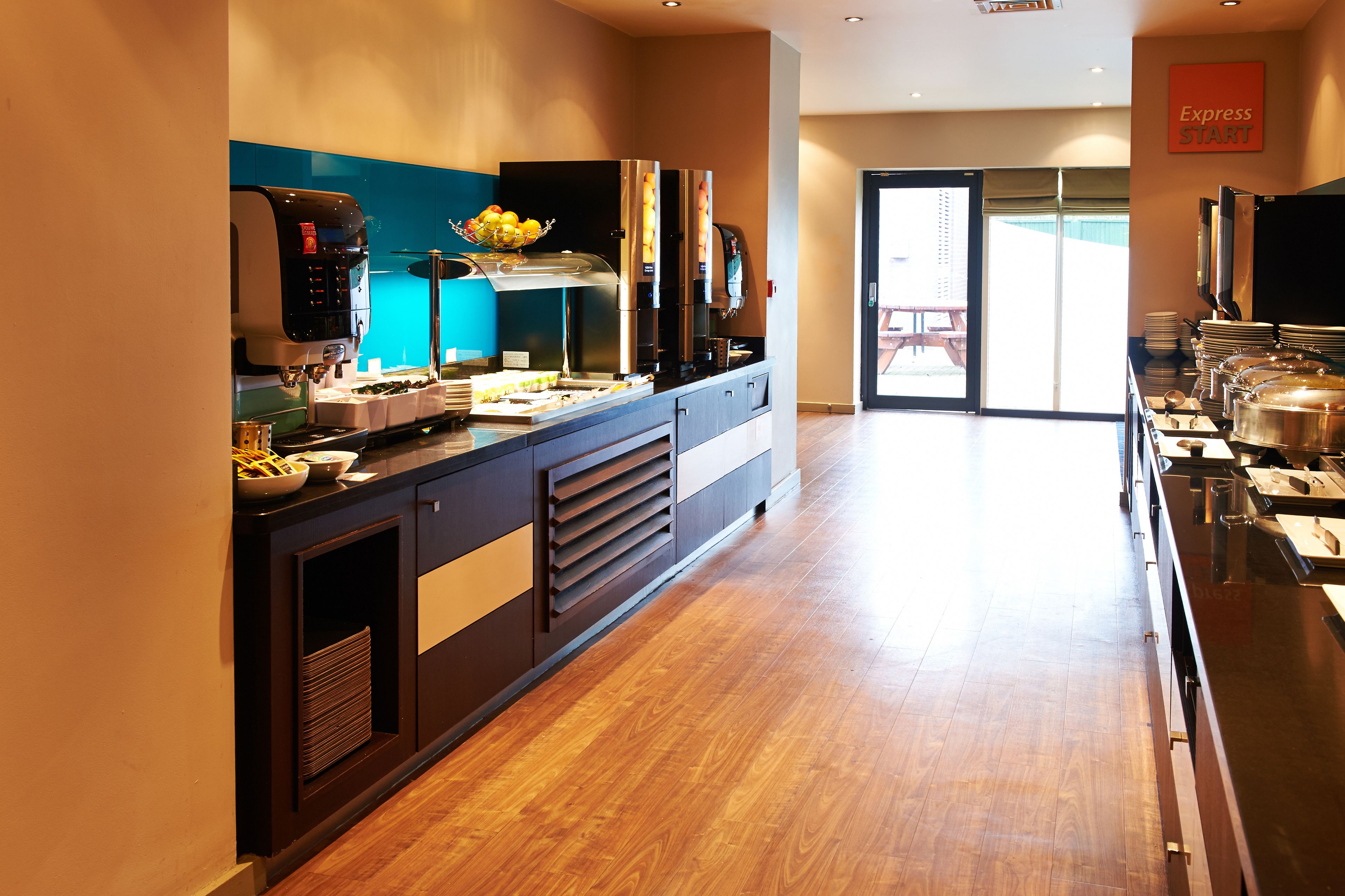 free daily on-the-go breakfast