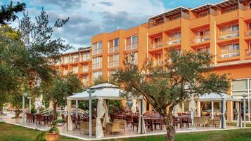 Overnatningsstedets indgangsparti