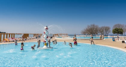 Apartments Katoro Plava Laguna