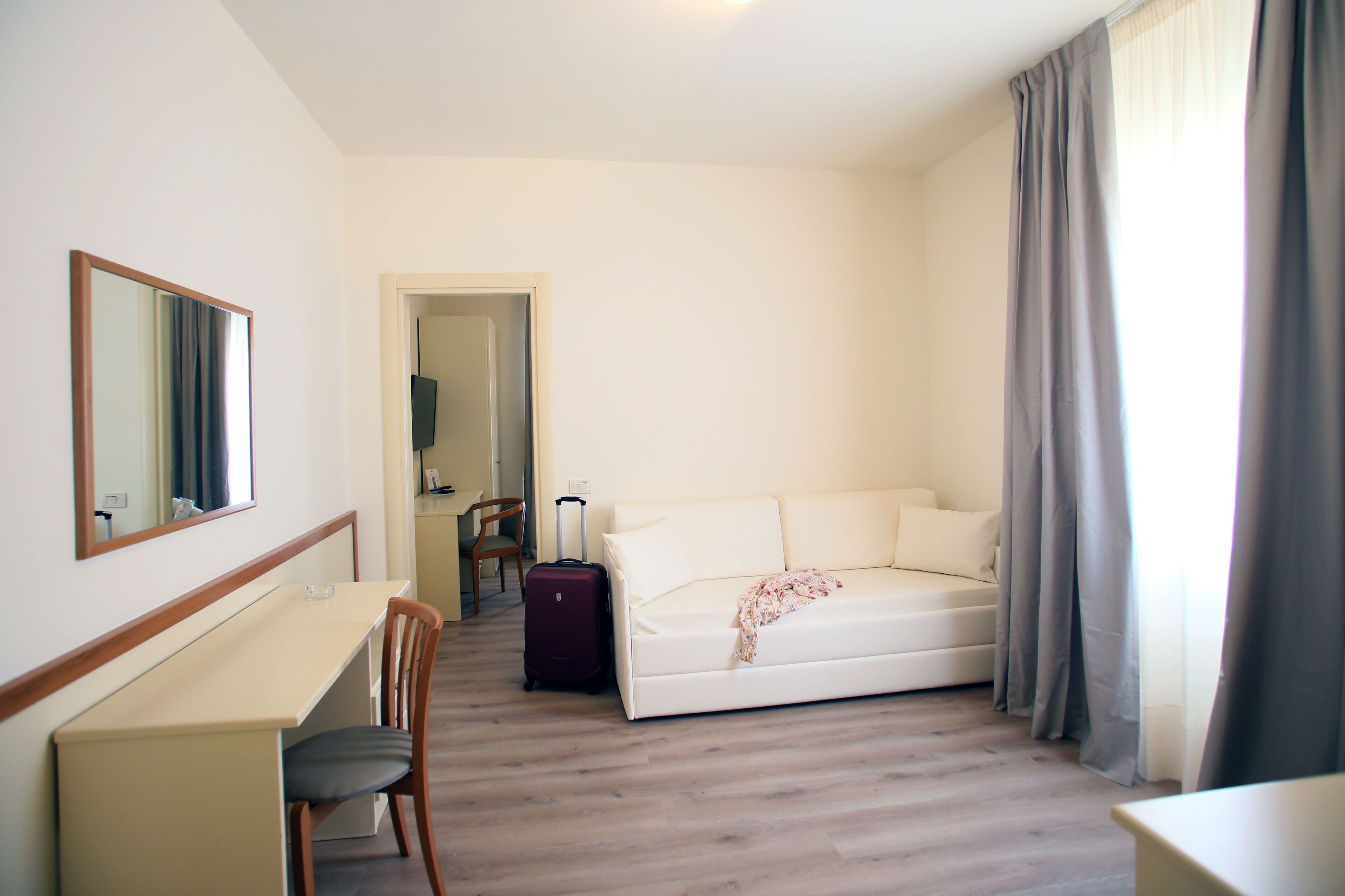 double room | minibar, in-room safe, free wifi