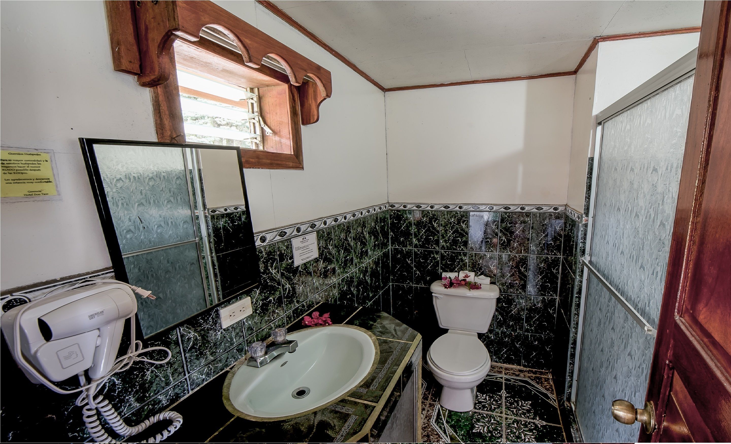 standard double room | bathroom sink