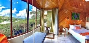 Superior Double Room | Free WiFi, bed sheets - Hotel Don Taco (Monteverde)