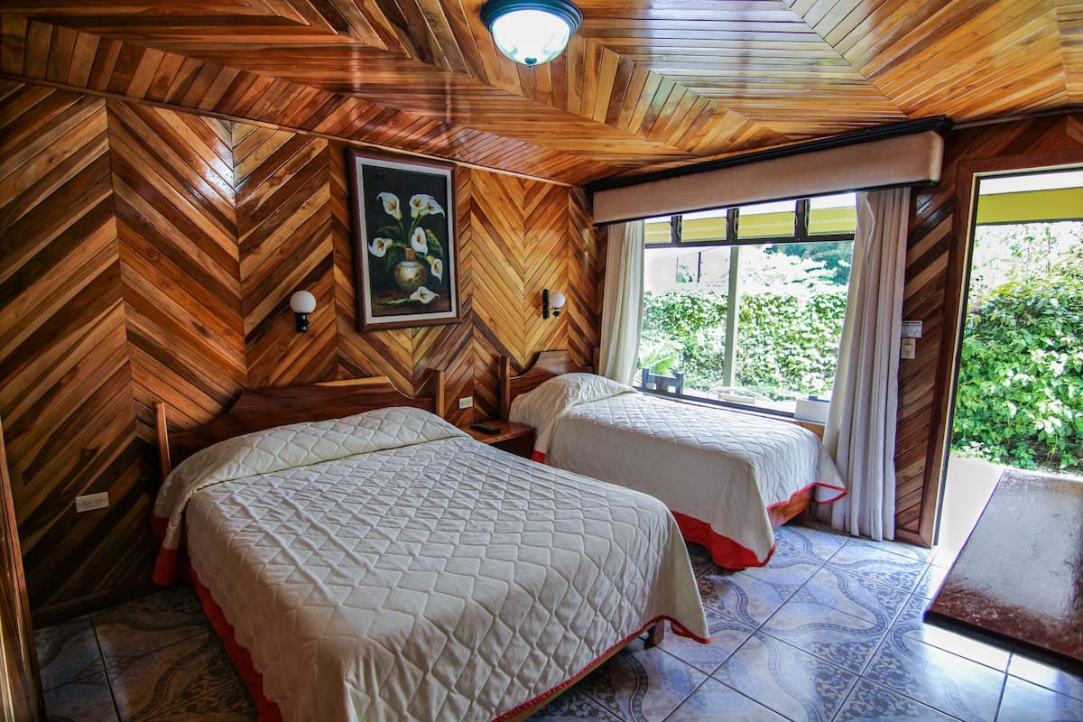 Wifi gratis y ropa de cama