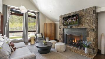 One Bedroom Standard Condo | 1 bedroom, Frette Italian sheets, premium bedding, down comforters