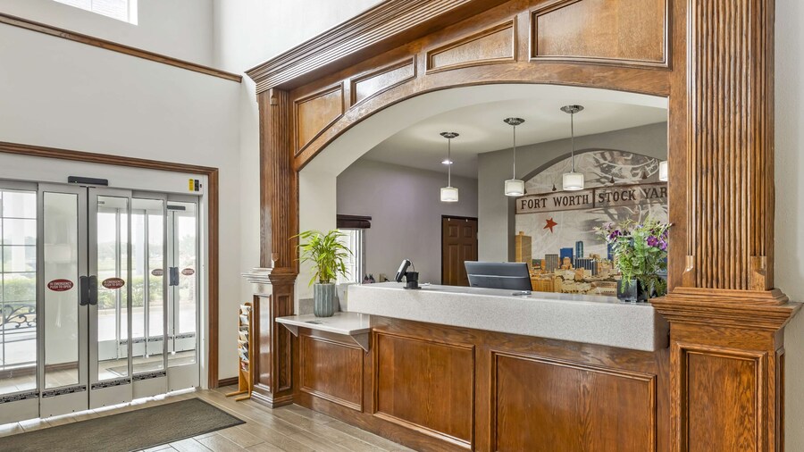 Best Western Fort Worth Inn & Suites