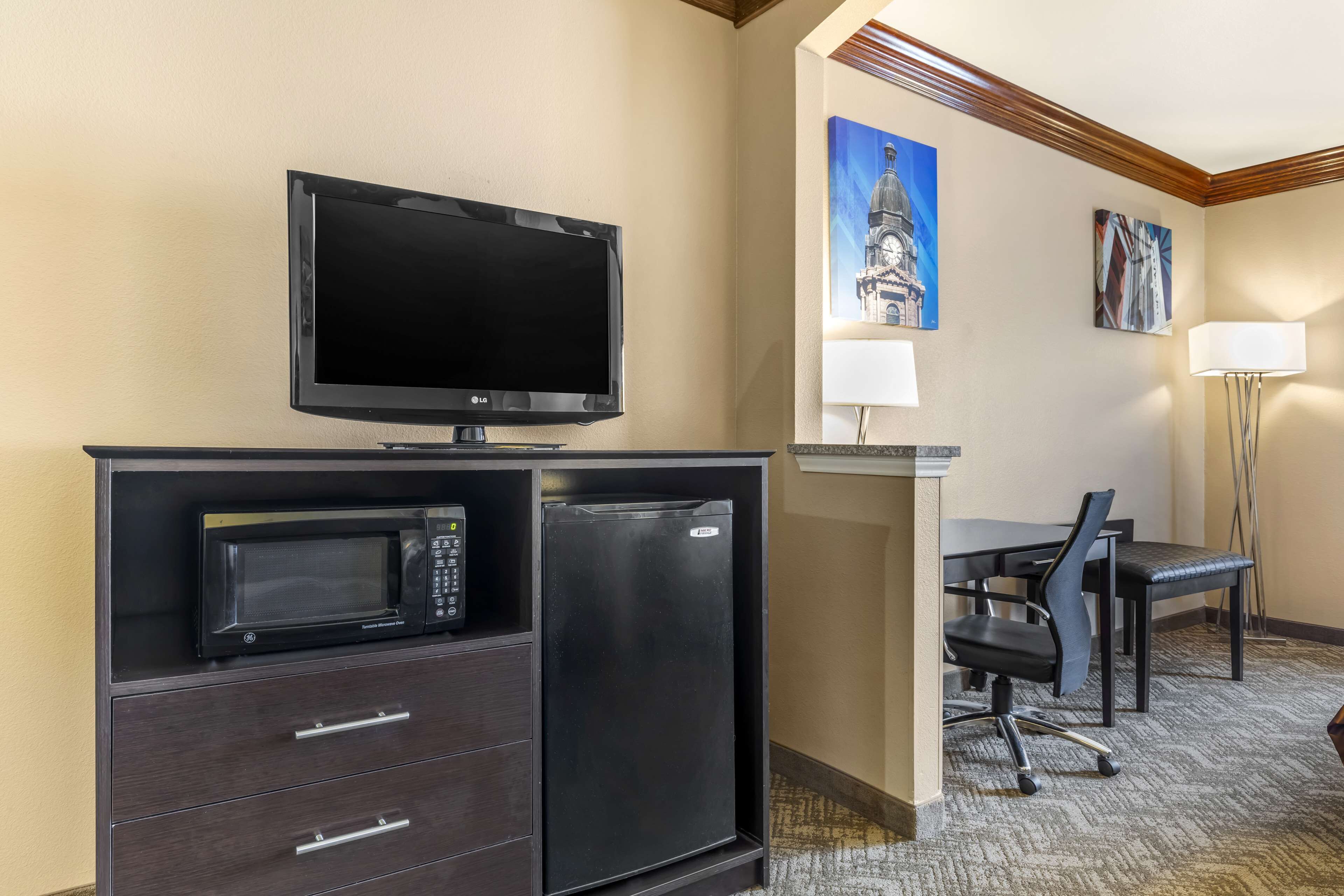 suite, 1 king bed, non smoking, refrigerator & microwave (with single sofabed) | desk, laptop workspace, blackout curtains, iron/ironing board