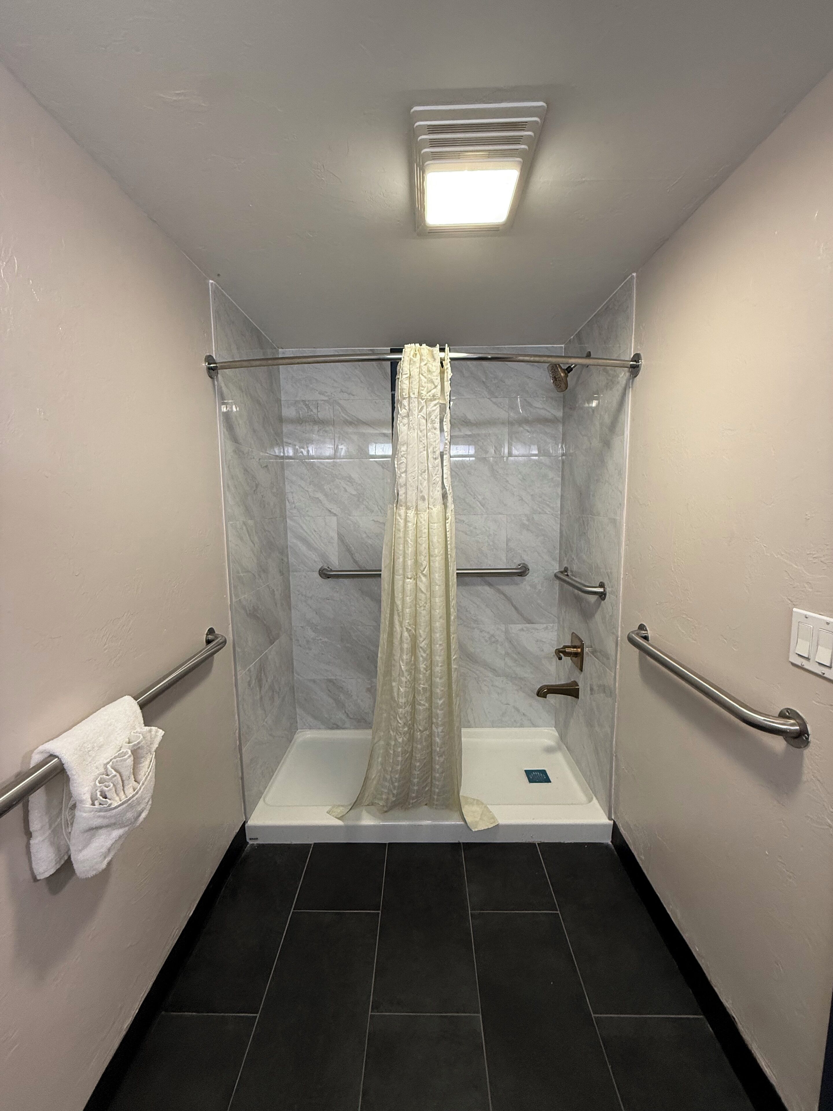 Room, 2 Queen Beds, Non Smoking, Kitchenette | Bathroom | Free toiletries, hair dryer, towels