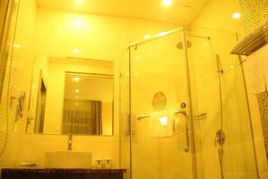 Hair dryer, towels - GreenTree Inn Guangzhou Jichang Road Express Hotel (Guangzhou)