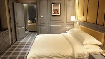 In-room safe, free WiFi