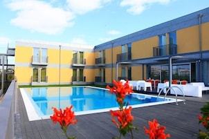 Outdoor pool, sun loungers