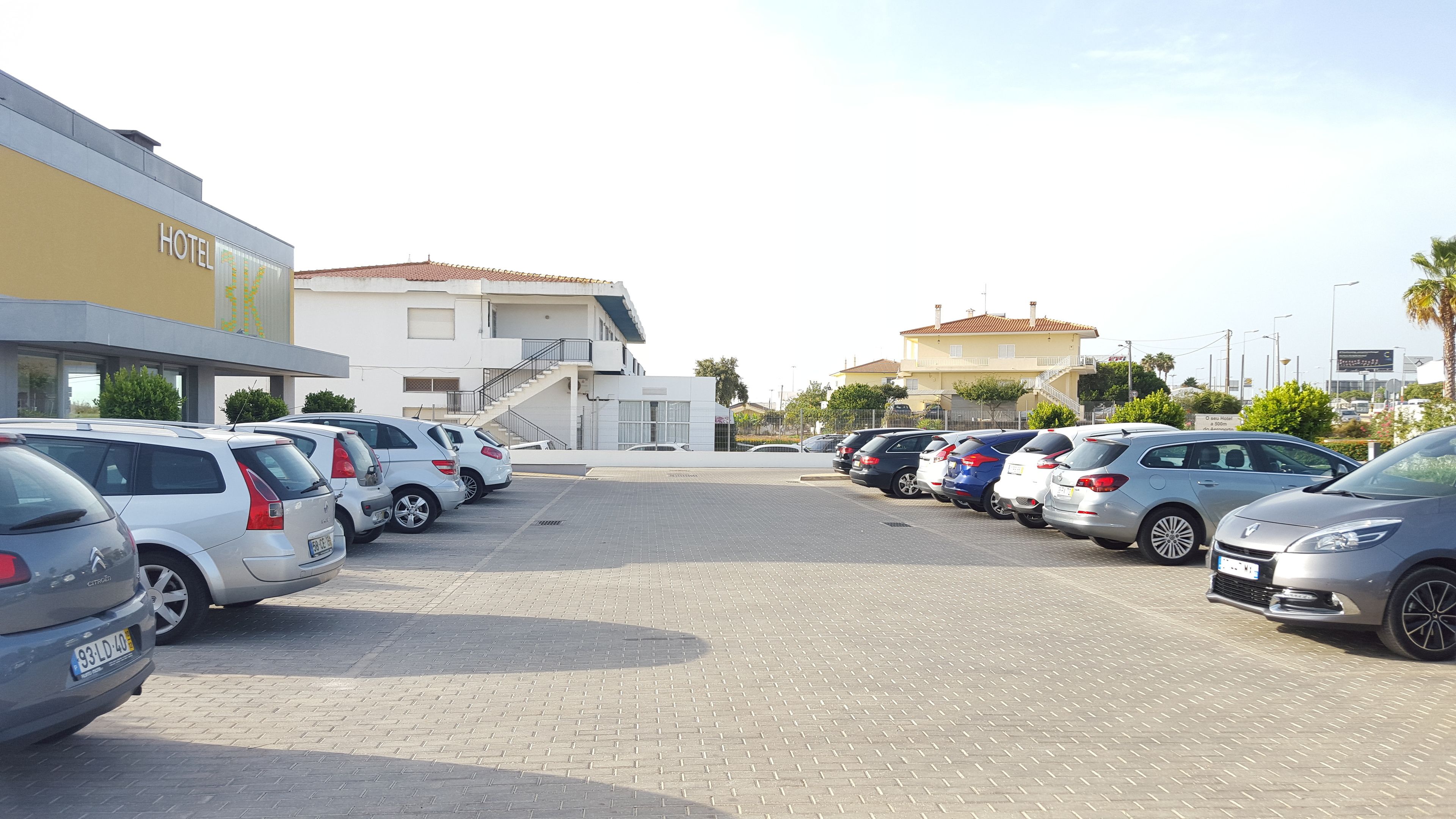 self-parking (surcharge) 6 per night