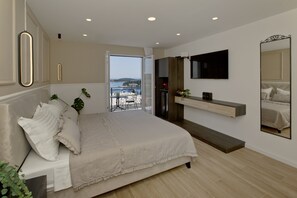 Exclusive Double Room, 1 King Bed, Sea View