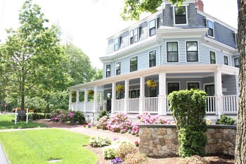 The Inn at Hastings Park, Relais & Châteaux