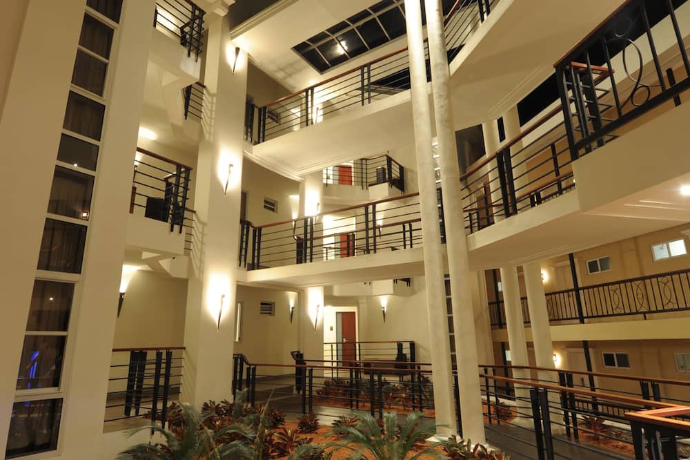 Lamana Hotel