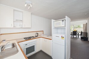 Studio, Ground Floor | Private kitchen