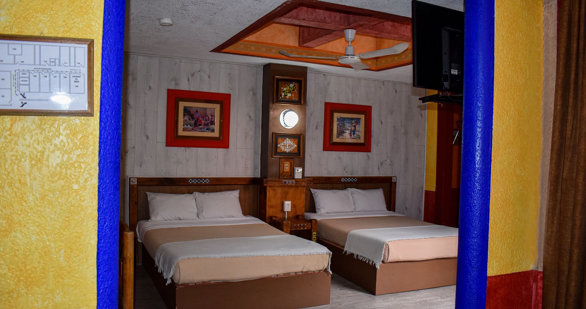 standard quadruple room | desk, iron/ironing board, free wifi, bed sheets