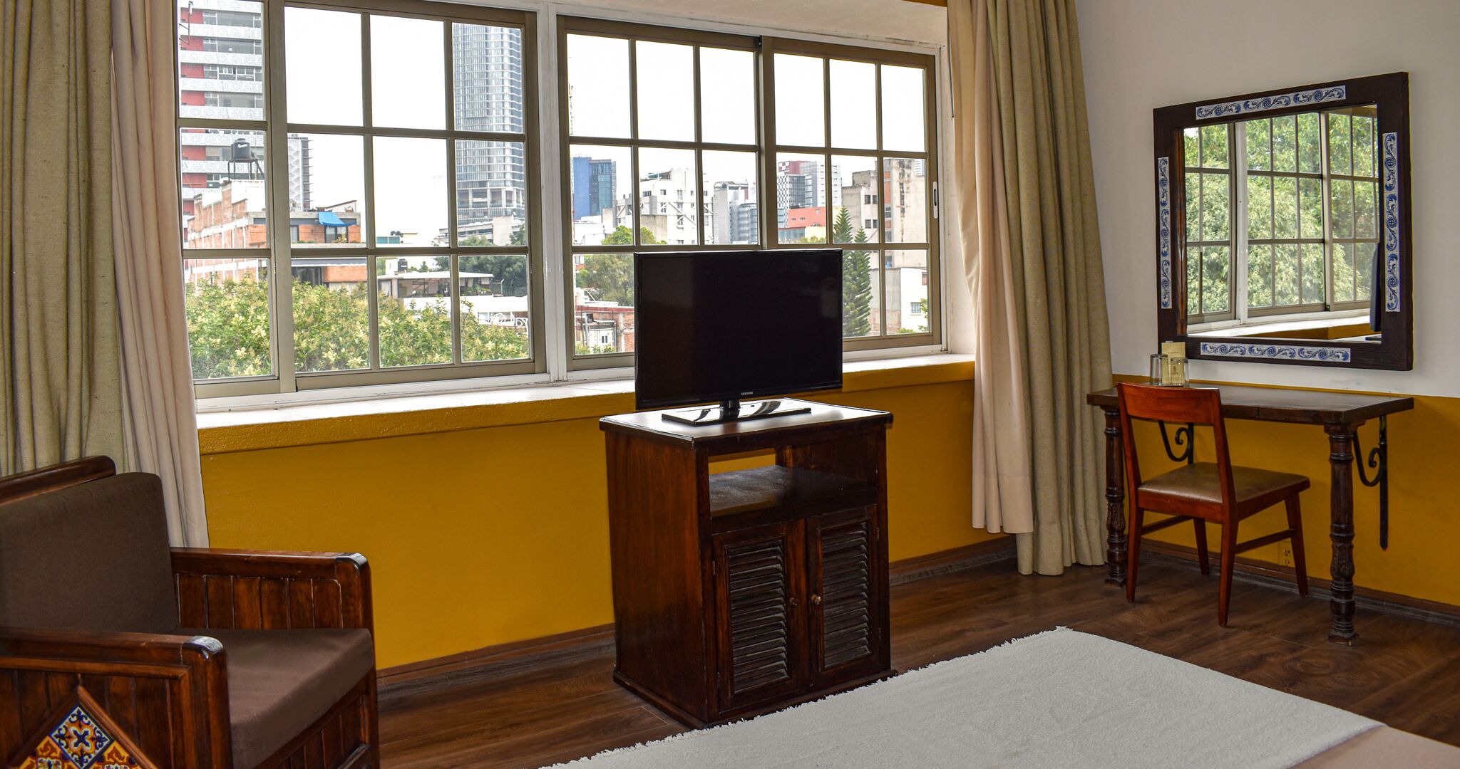 standard room | desk, iron/ironing board, free wifi, bed sheets